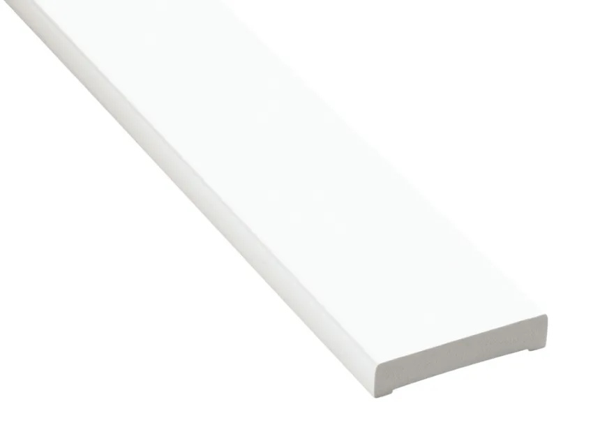 Indfatning glat plast hvid - 14 x 65 x 2200 mm