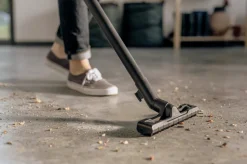 Kärcher WD 2 Plus våd-/tørstøvsuger 1000 W
