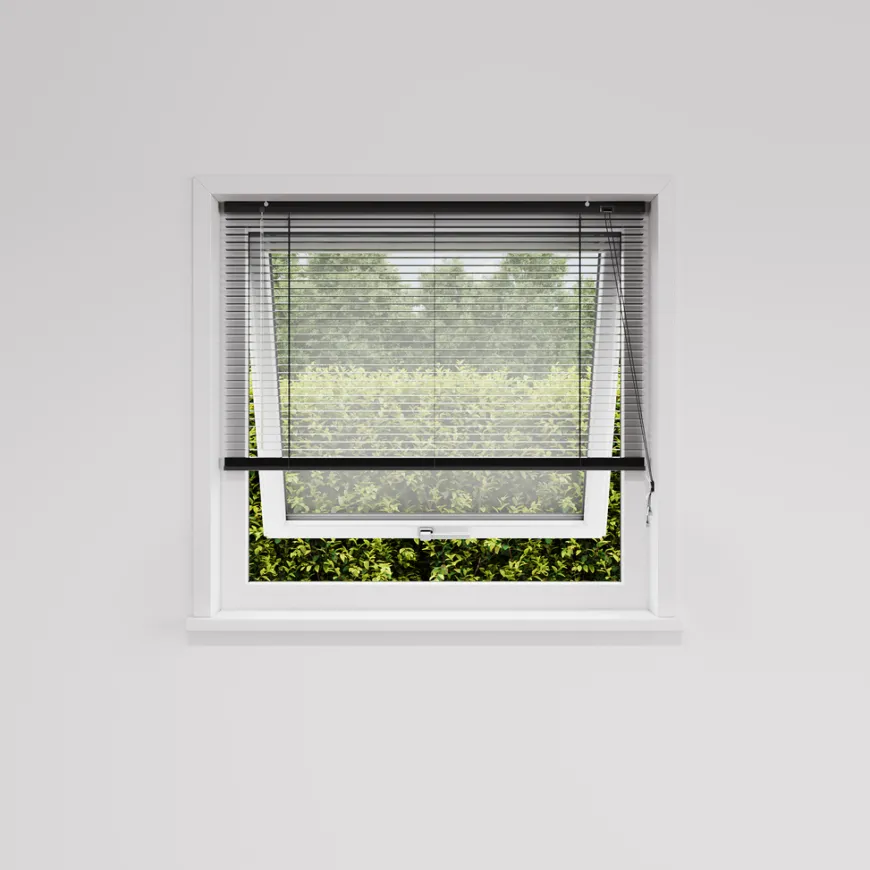 Persienne aluminium sort 90 x 130 cm